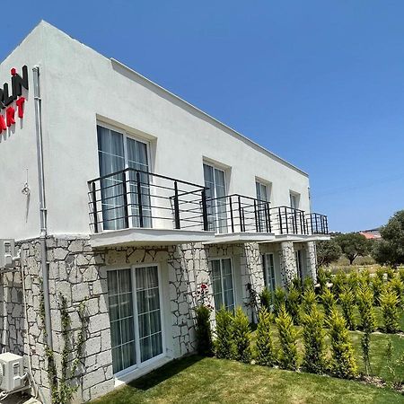 Merlin Apart Otel Karaburun  Exterior photo