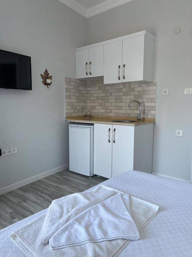 Merlin Apart Otel Karaburun  Exterior photo